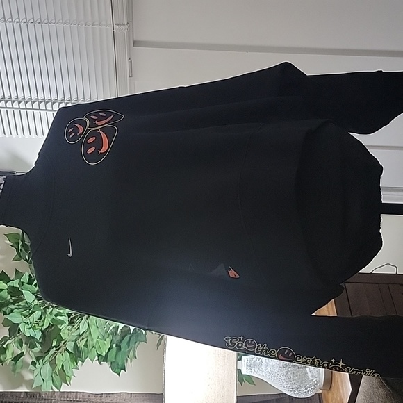 Nike Bundle - Picture 9 of 10